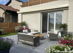T2 rénové avec terrasse – La Côte-Saint-André à LA COTE SAINT ANDRE — miniature 1
